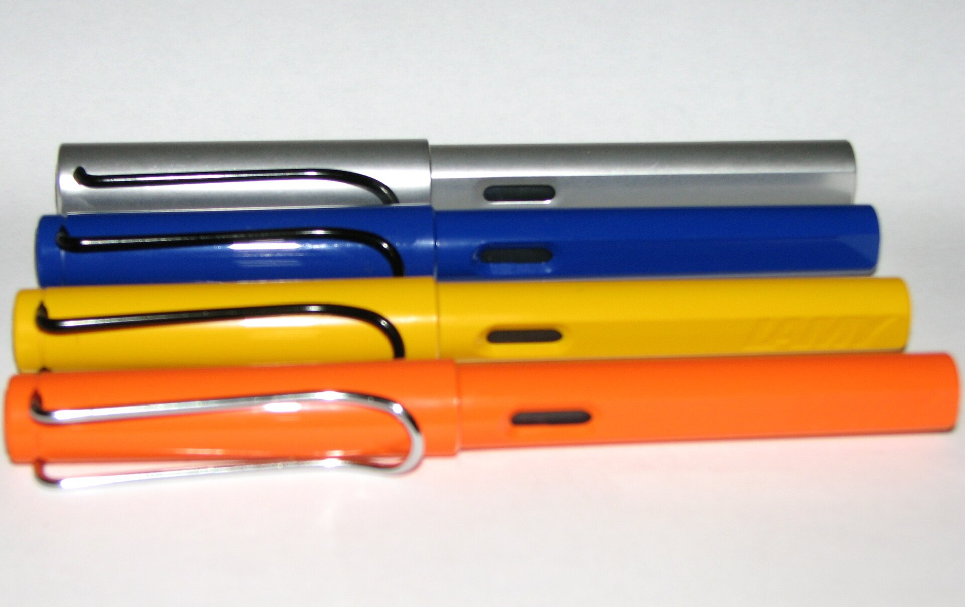 LAMY Safari Fountain Pen — 2